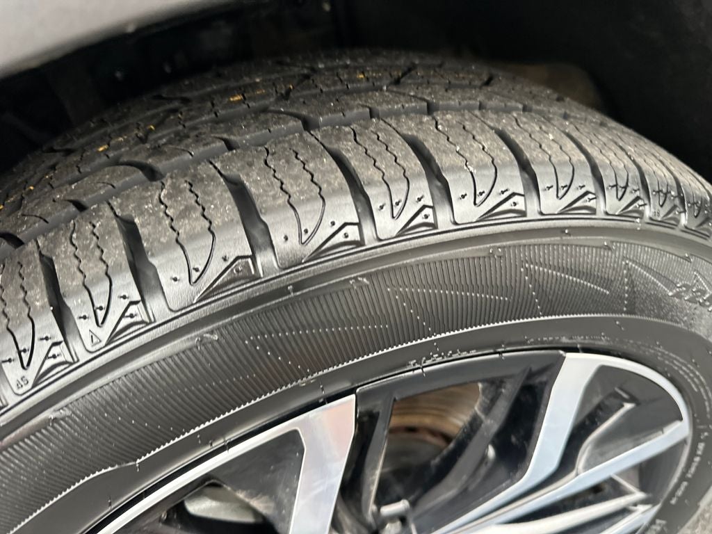 2024 Toyota CROWN XLE