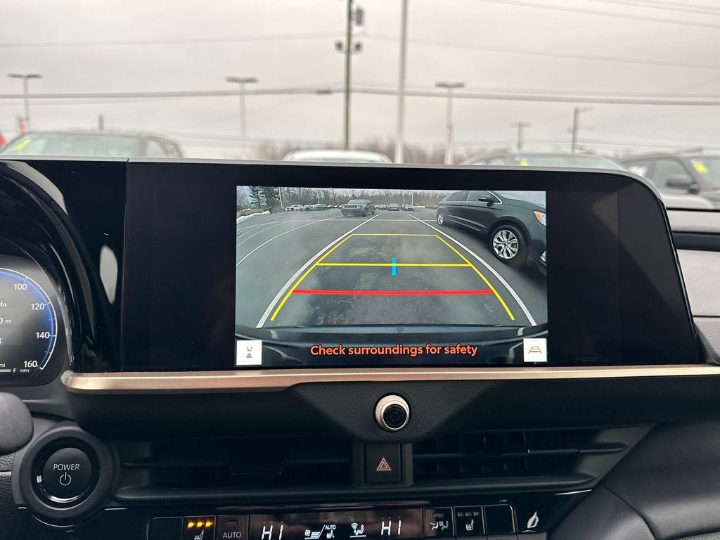 2024 Toyota CROWN XLE