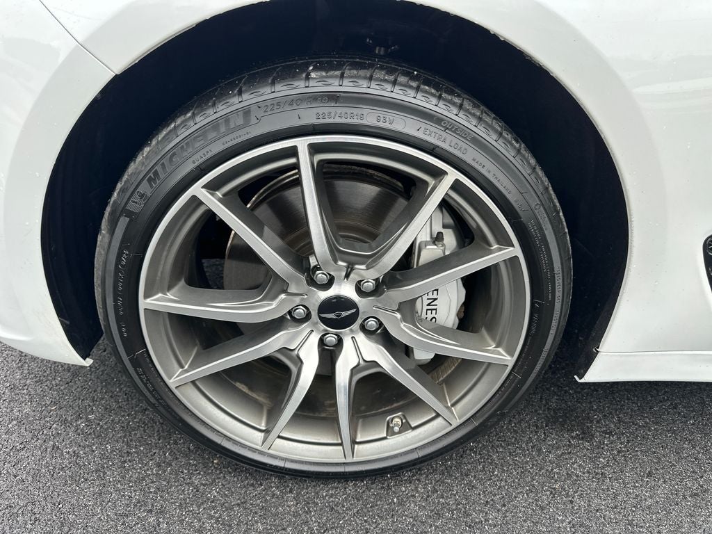 2025 Genesis G70 2.5T