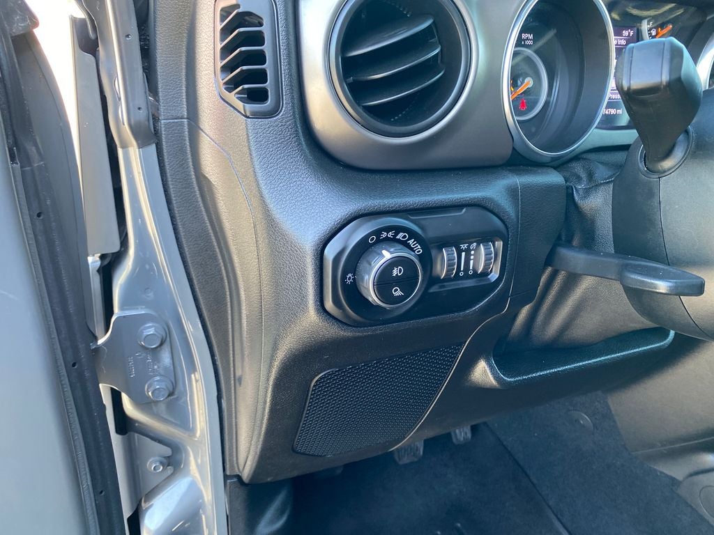 2020 Jeep Gladiator Sport