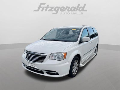 2013 Chrysler Town & Country Touring
