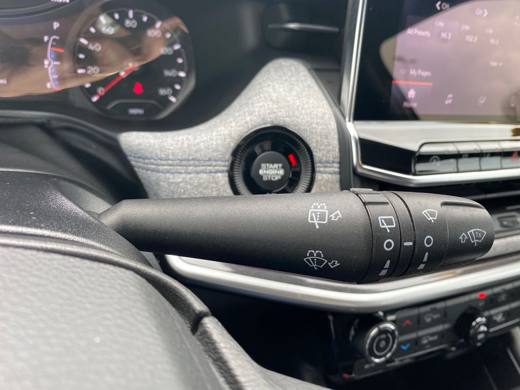 2023 Jeep Compass Sport