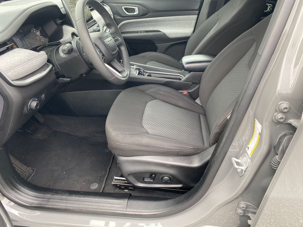 2023 Jeep Compass Sport