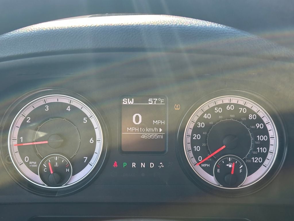 2024 RAM 1500 Classic SLT Quad Cab 4x4 6'4' Box