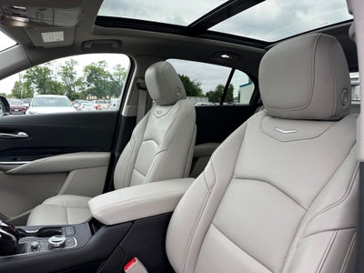 2023 Cadillac XT4 AWD Premium Luxury