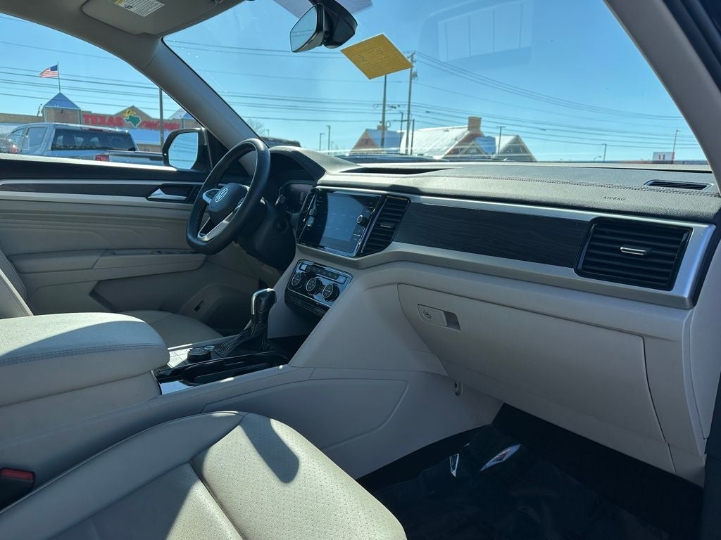 2023 Volkswagen Atlas 3.6L V6 SE w/Technology