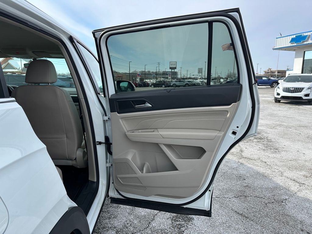 2021 Volkswagen Atlas 3.6L V6 SE w/Technology