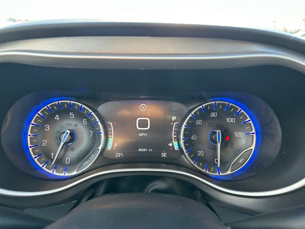 2023 Chrysler Pacifica Touring L