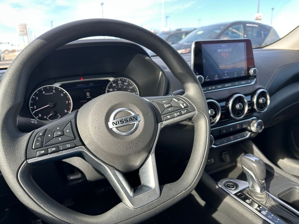 2023 Nissan Sentra SV Xtronic CVT