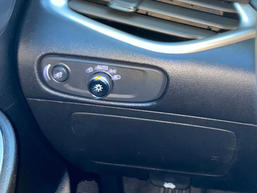 2023 Chevrolet Malibu LS 1LS