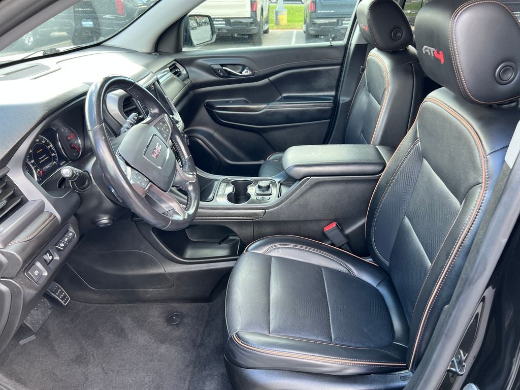 2021 GMC Acadia AT4