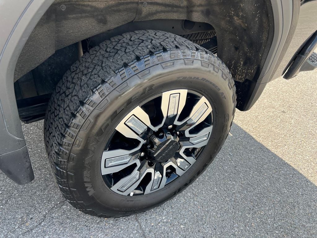 2024 GMC Sierra 2500HD Denali