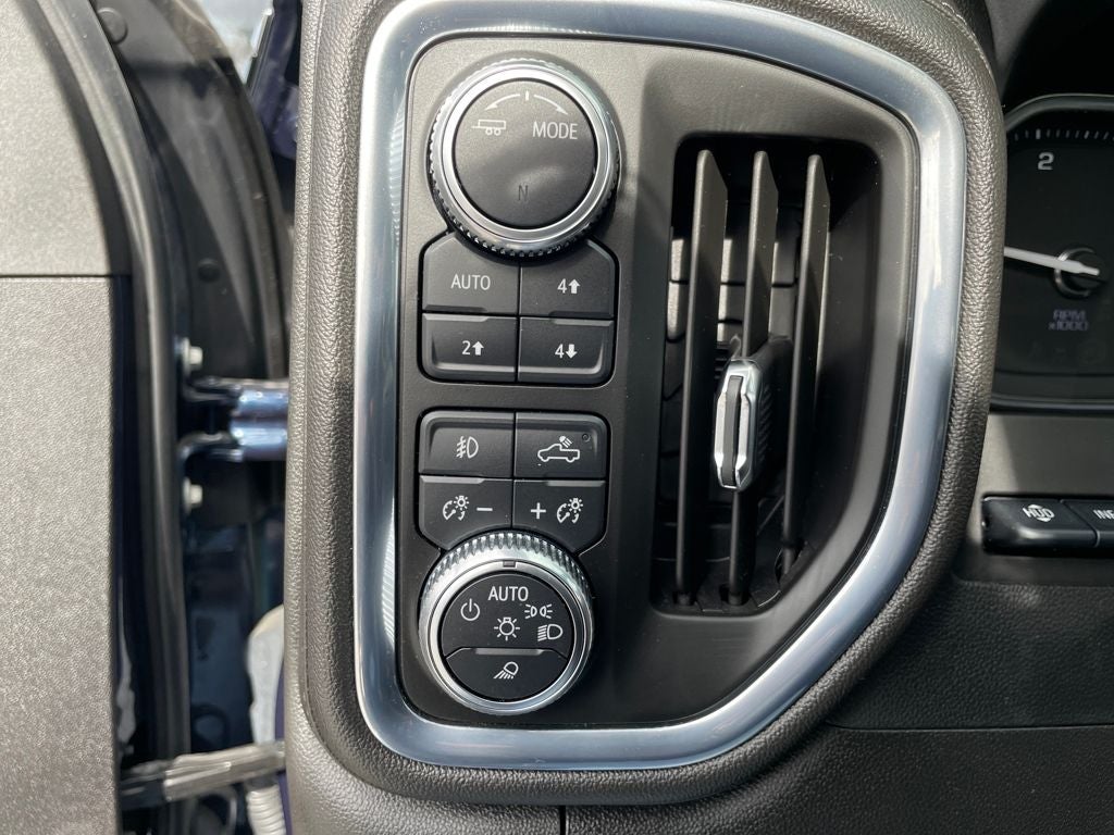 2023 GMC Sierra 3500HD Denali