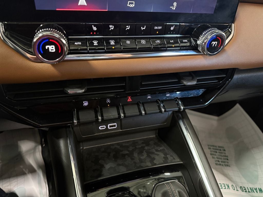2023 GMC Canyon AT4