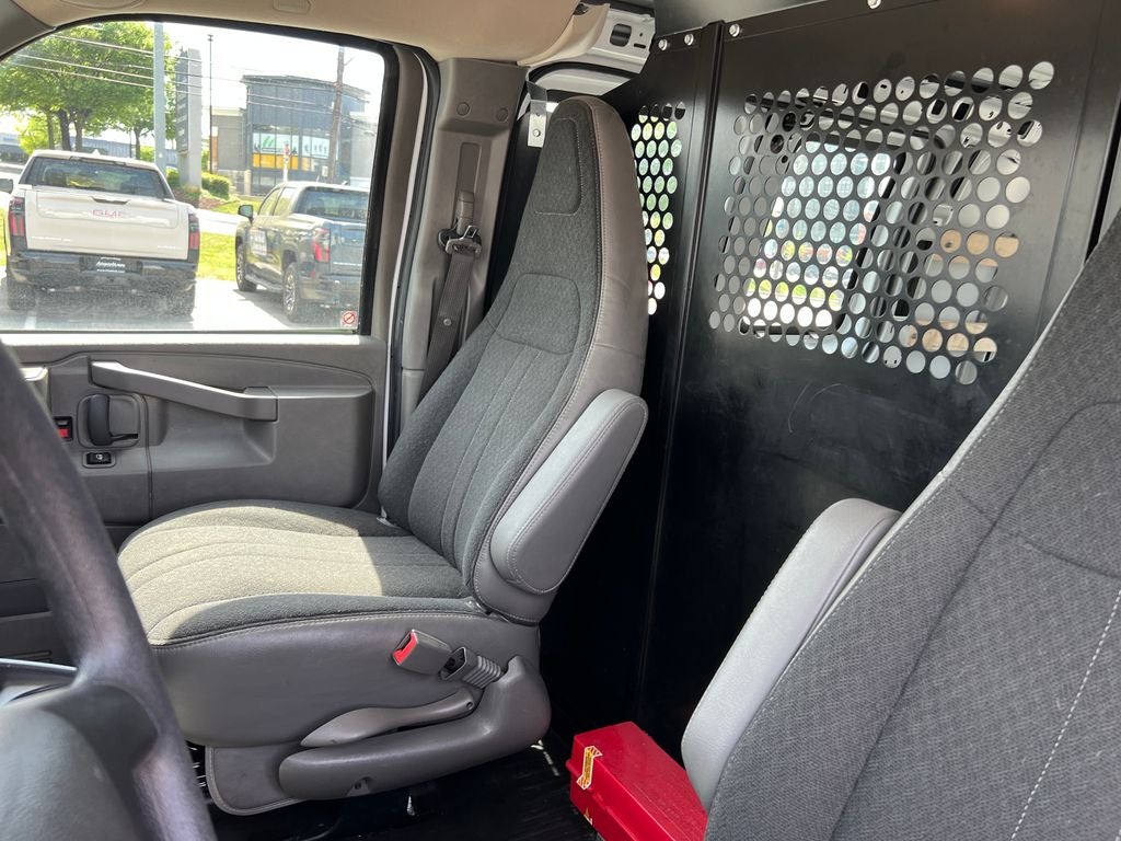 2024 GMC Savana 2500 Work Van