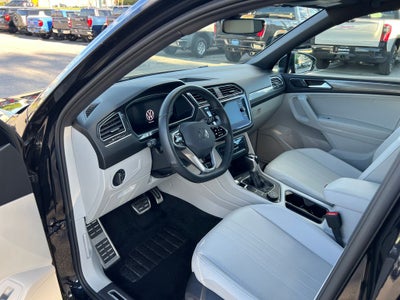 2024 Volkswagen Tiguan 2.0T SE R-Line Black