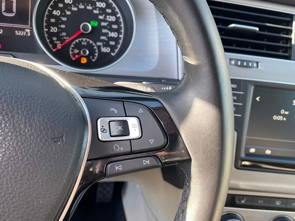 2017 Volkswagen Golf TSI S 4-Door