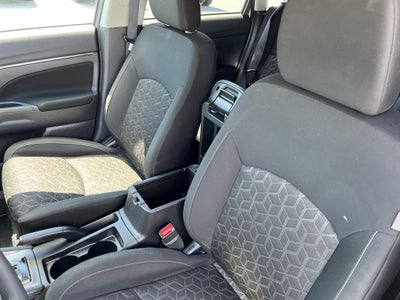2024 Mitsubishi Outlander Sport 2.0 ES