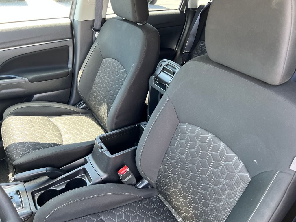 2024 Mitsubishi Outlander Sport 2.0 ES