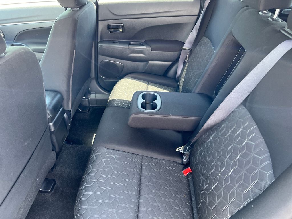 2024 Mitsubishi Outlander Sport 2.0 ES