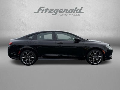 2016 Chrysler 200 S