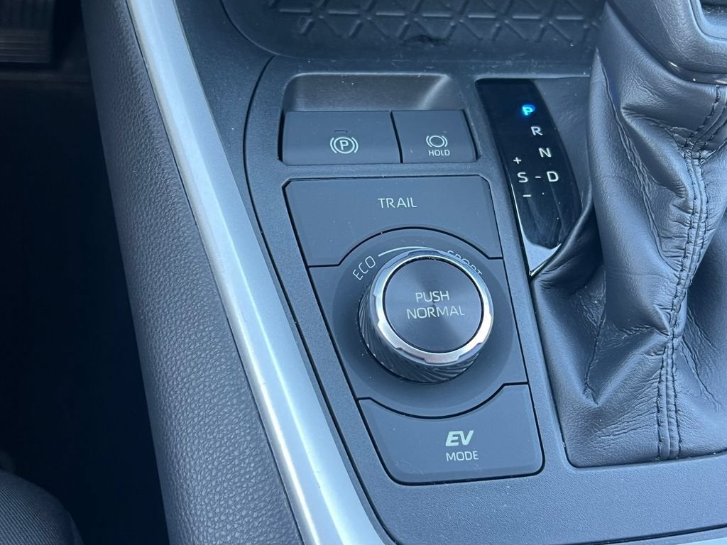 2019 Toyota RAV4 Hybrid LE