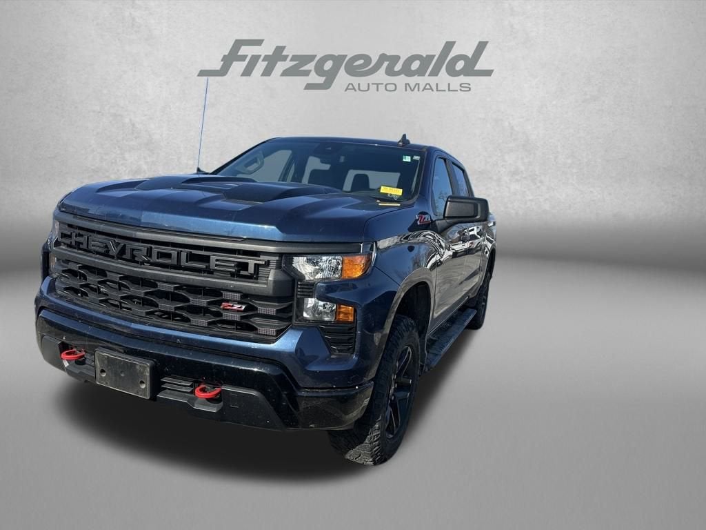 2022 Chevrolet Silverado 1500 Custom Trail Boss