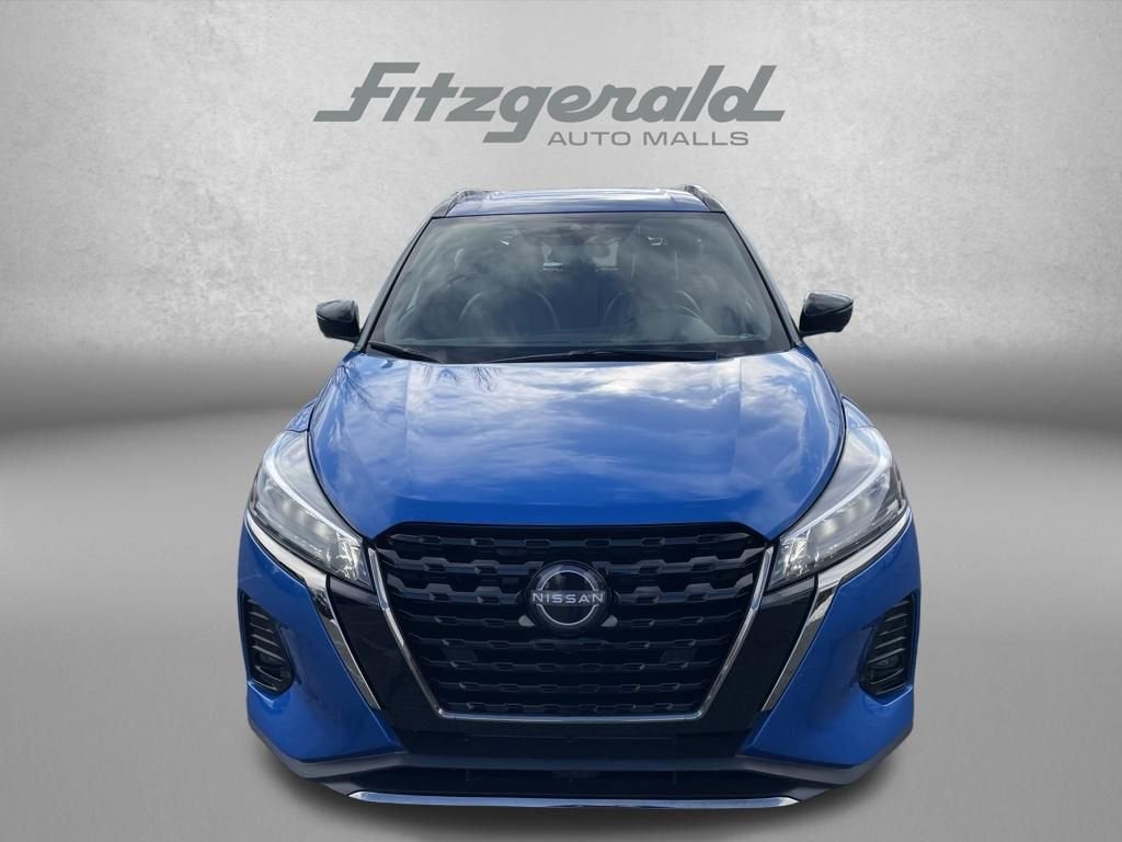 2023 Nissan Kicks SR Xtronic CVT