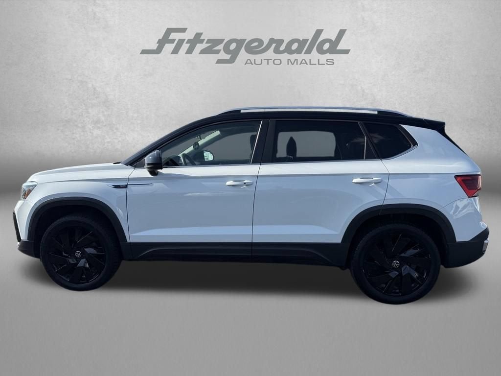 2024 Volkswagen Taos 1.5T SE