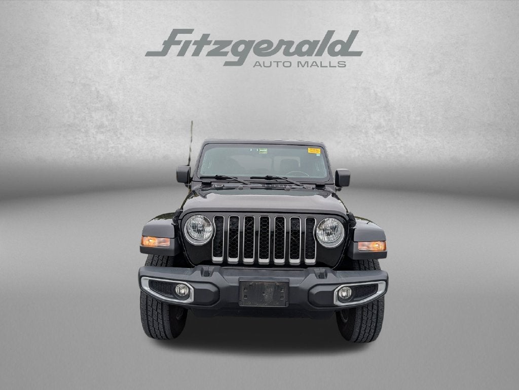 2022 Jeep Gladiator Overland