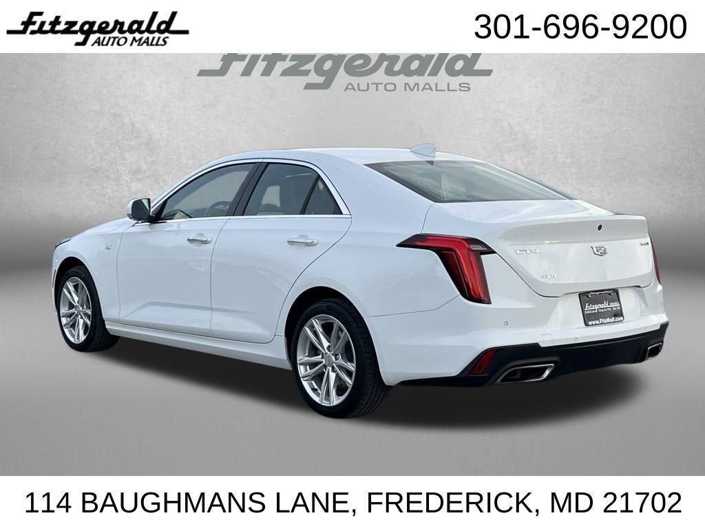 2023 Cadillac CT4 Luxury