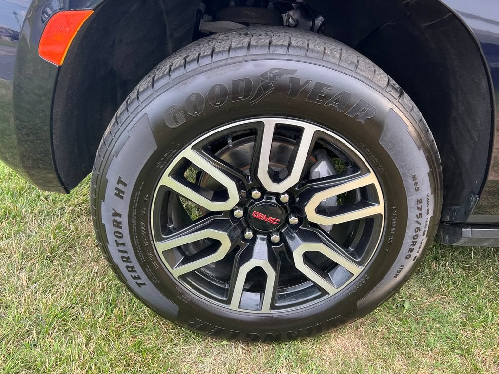 2023 GMC Yukon AT4