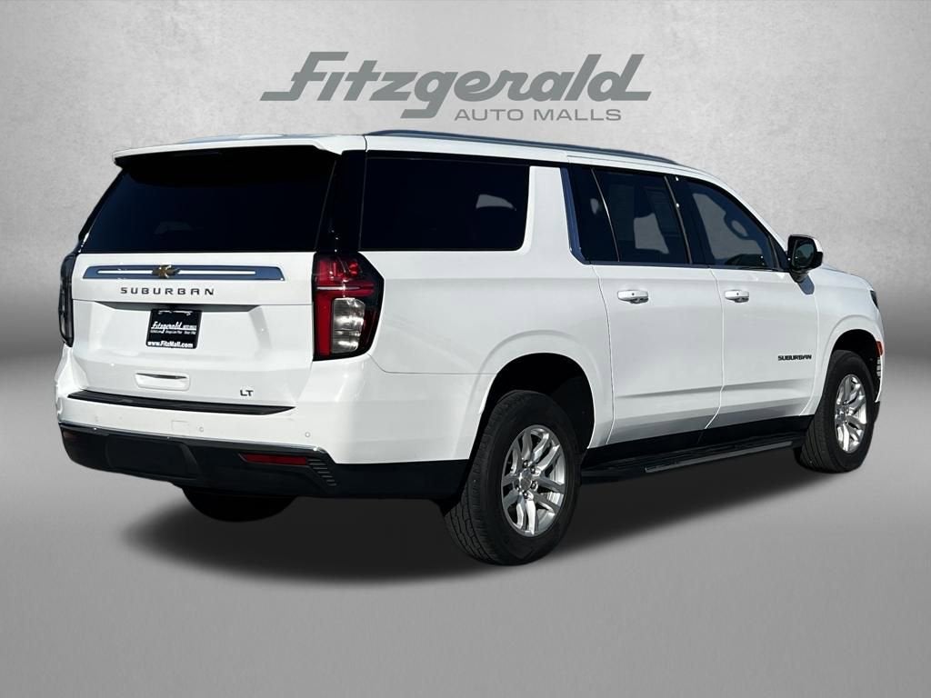 2024 Chevrolet Suburban LT
