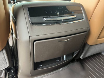 2024 Cadillac Escalade Sport