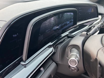 2024 Cadillac Escalade ESV Sport