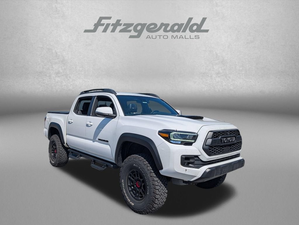 2022 Toyota Tacoma 4WD SR