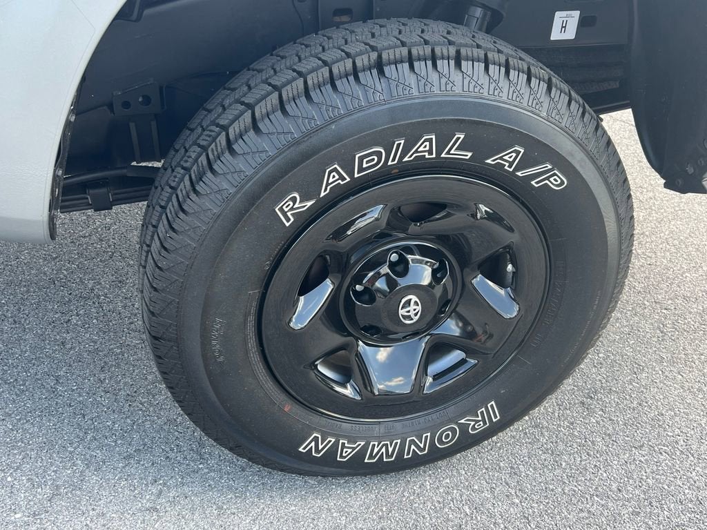 2023 Toyota Tacoma 4WD SR