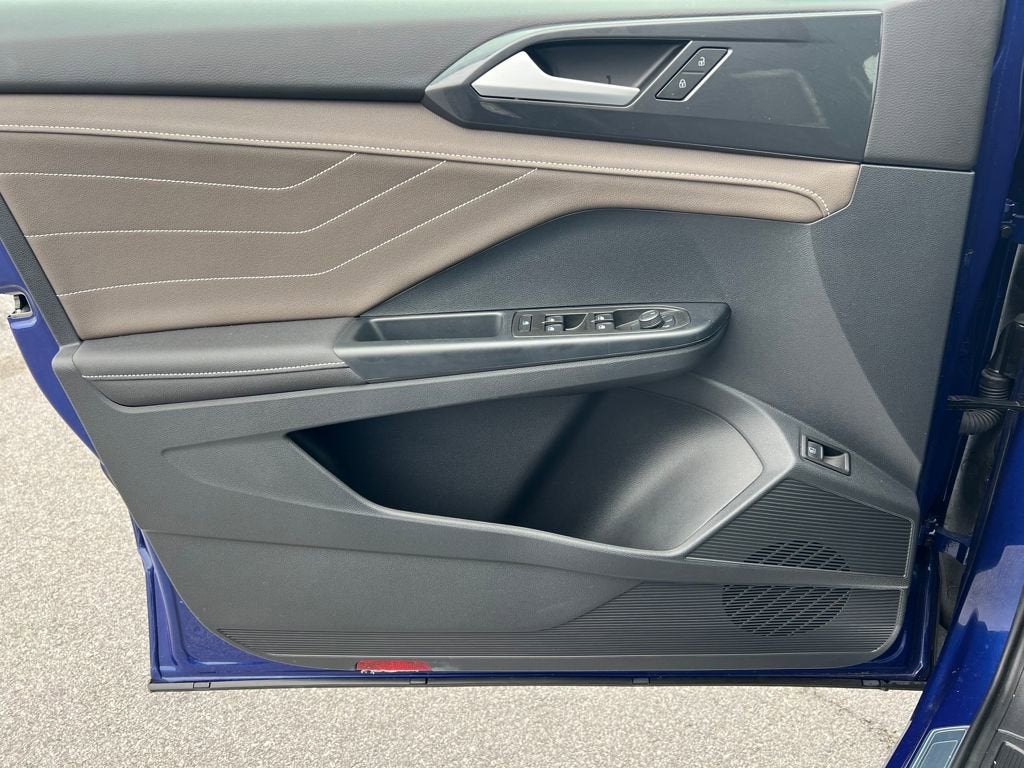 2024 Volkswagen Taos SEL