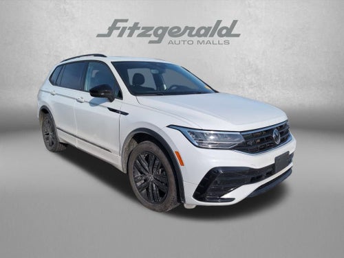 2022 Volkswagen Tiguan SE R-Line Black