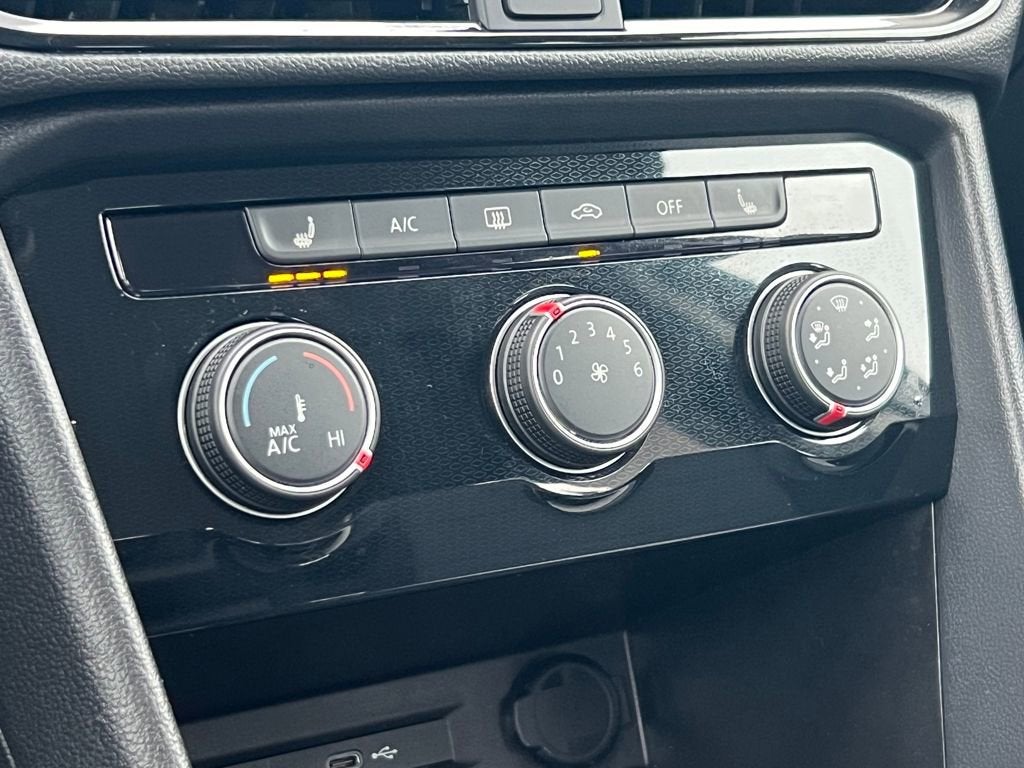 2025 Volkswagen Taos S