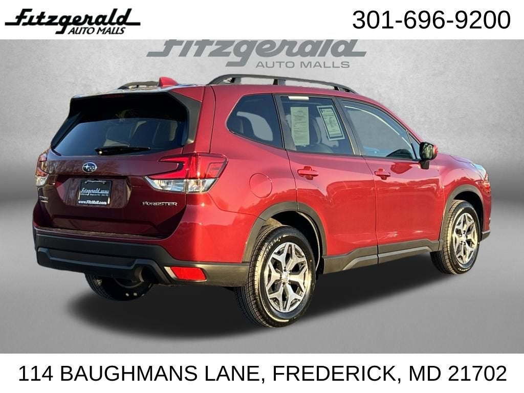 2023 Subaru Forester Premium