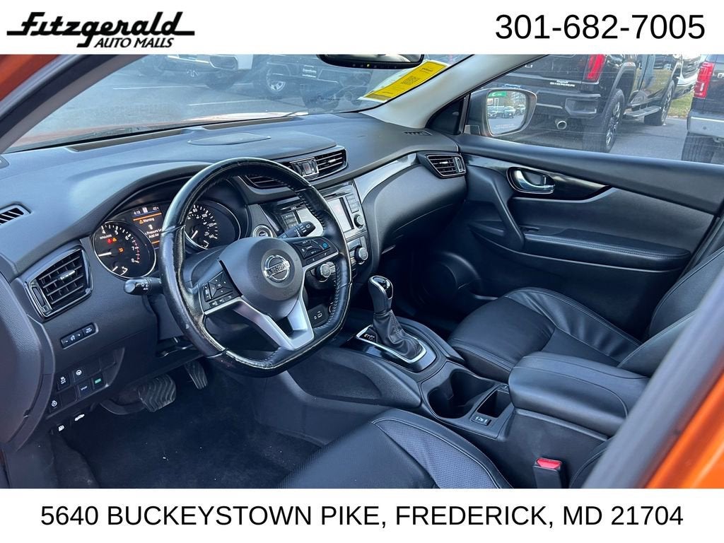 2022 Nissan Rogue Sport SL