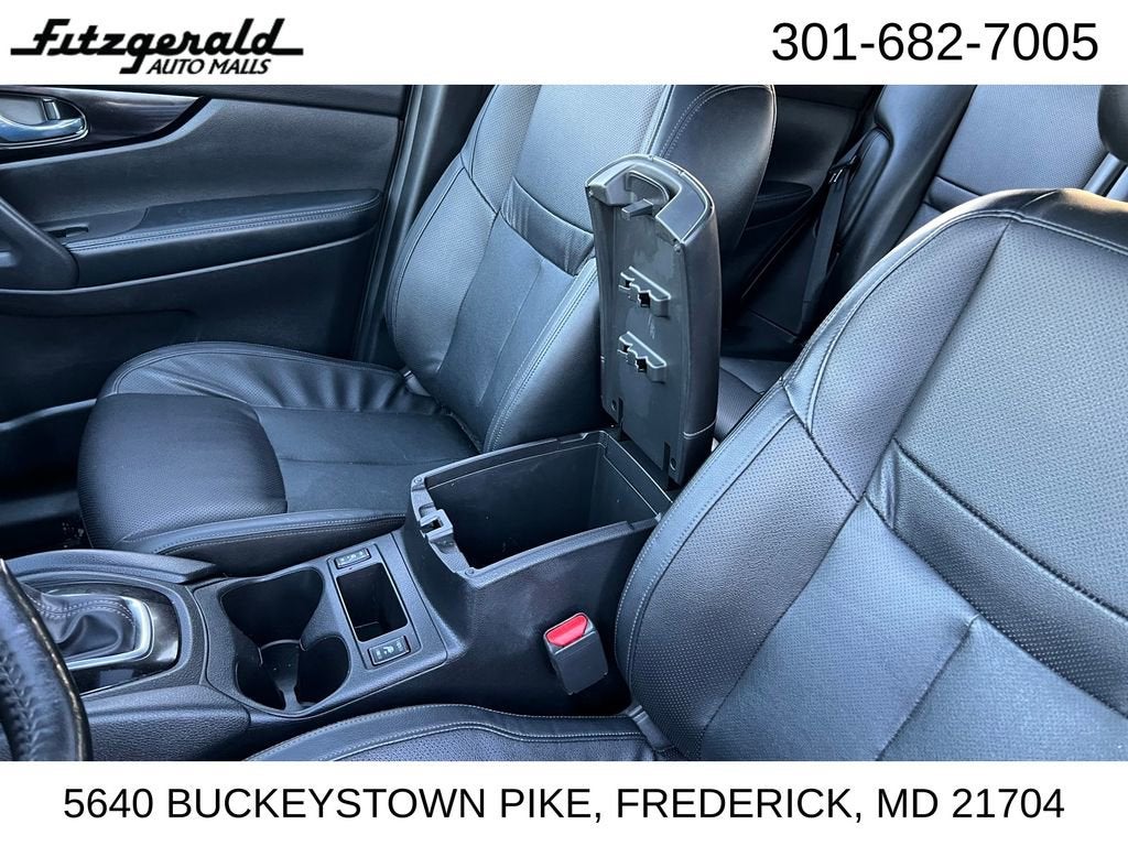 2022 Nissan Rogue Sport SL