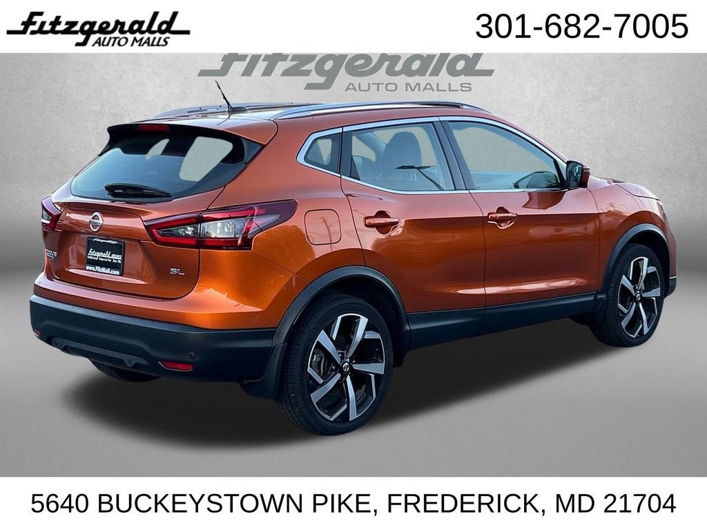 2022 Nissan Rogue Sport SL