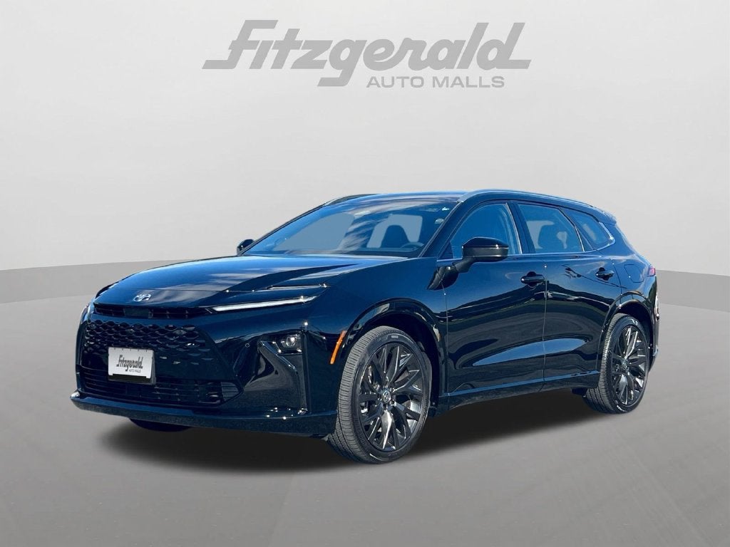 2025 Toyota Crown Signia XLE