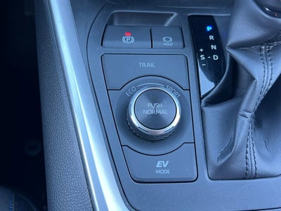 2024 Toyota RAV4 Hybrid SE