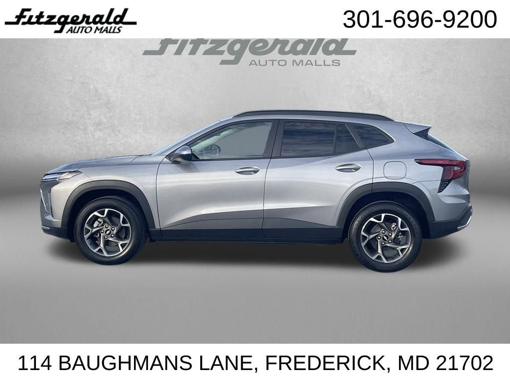 2025 Chevrolet Trax LT