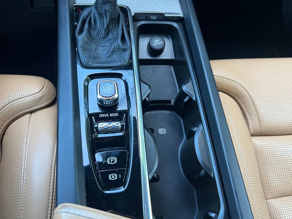 2019 Volvo XC60 Inscription
