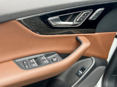 2019 Audi Q7 Premium