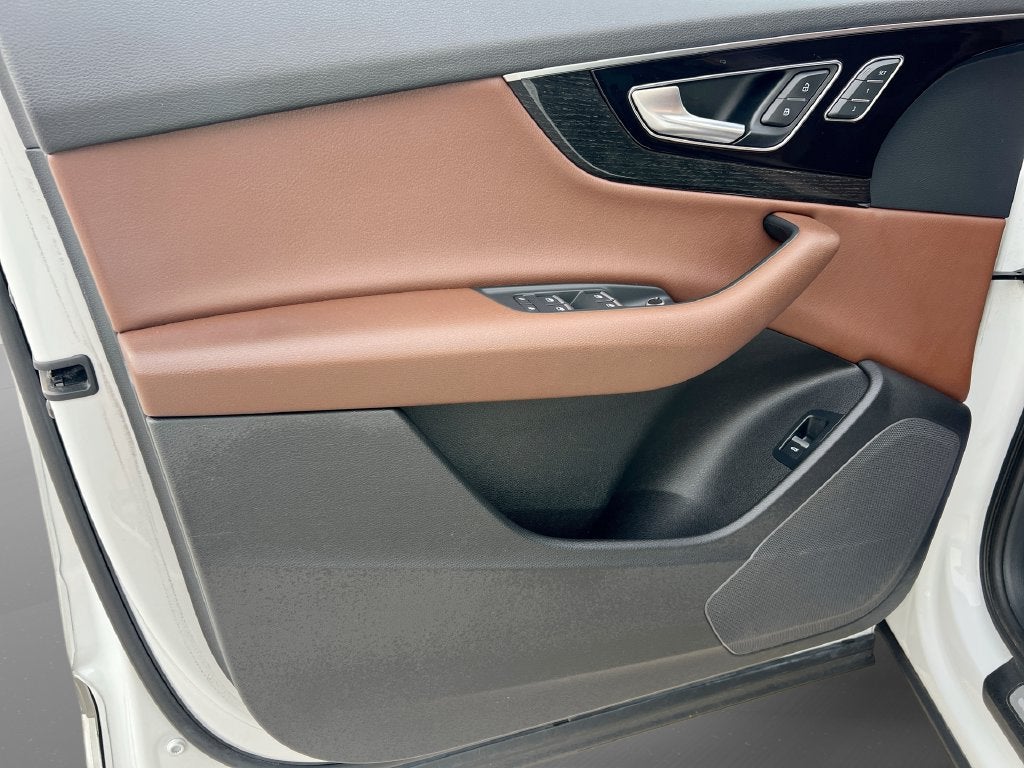 2019 Audi Q7 Premium